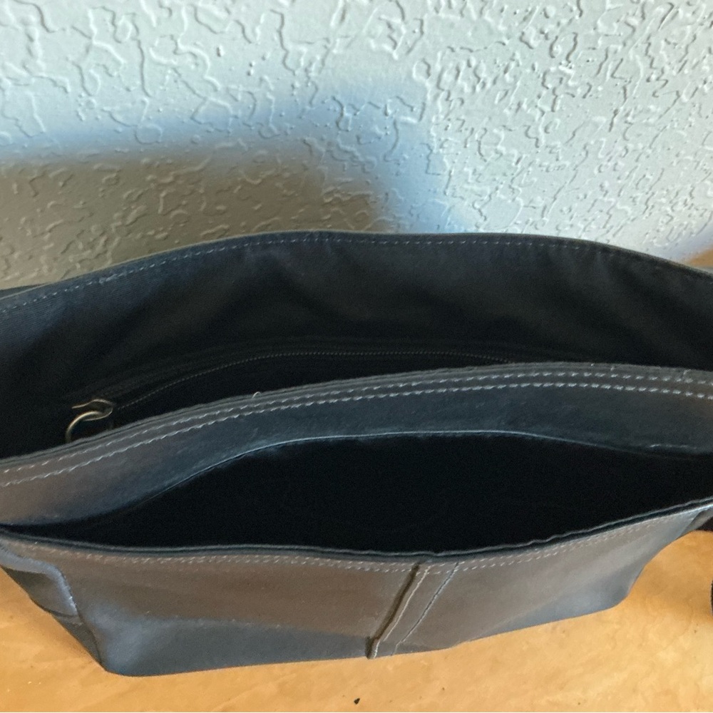 Coach bag - Picture 3 of 3